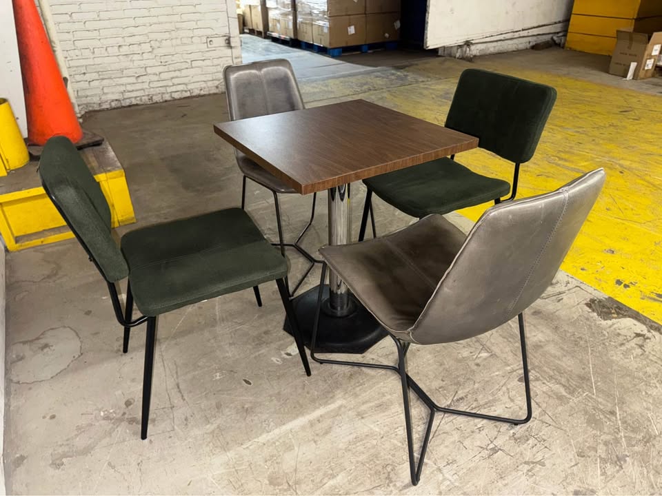Dining table with 4 assorted chairs - photo 3