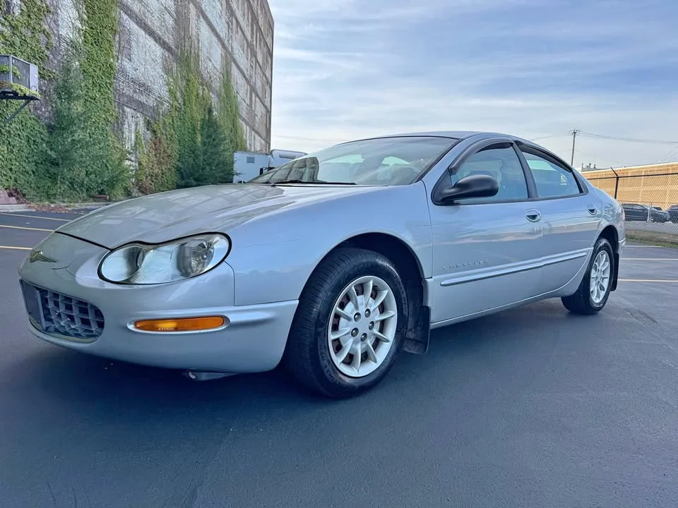 2000 Chrysler Concorde · LX Sedan 4D thumbnail