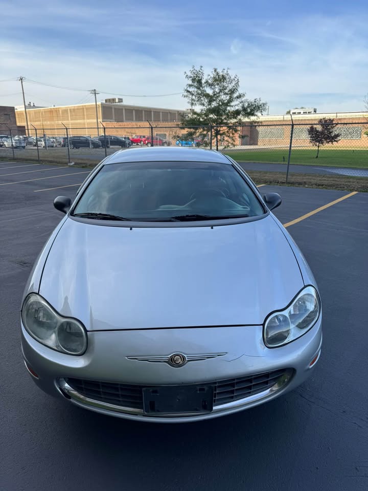 2000 Chrysler Concorde · LX Sedan 4D - photo 4