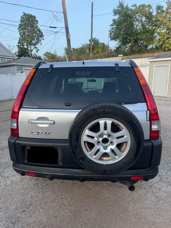 2004 Honda CR-V · EX Sport Utility 4D image indicator(10)