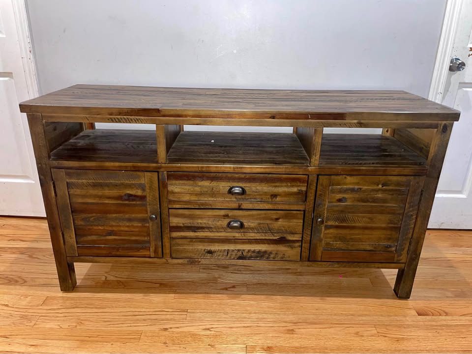 Artisan's Craft 50" Farmhouse Media TV Console