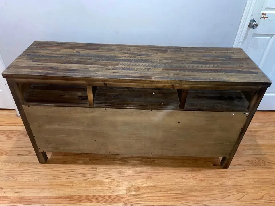 Artisan's Craft 50" Farmhouse Media TV Console image indicator(9)