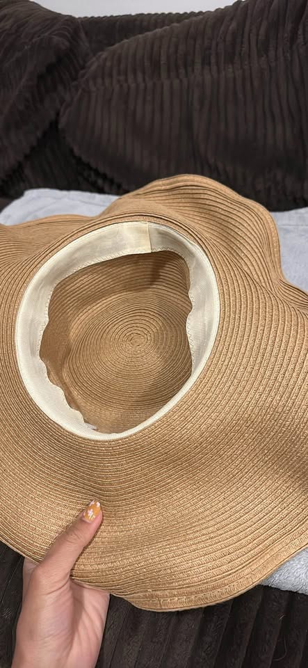 Hat for beach - photo 2