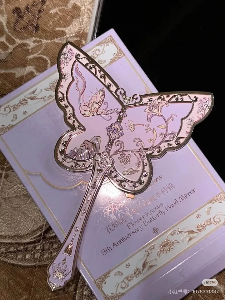 ASSORTED FLOWER KNOWS MIRRORS & ACCESSORIES image indicator(2)