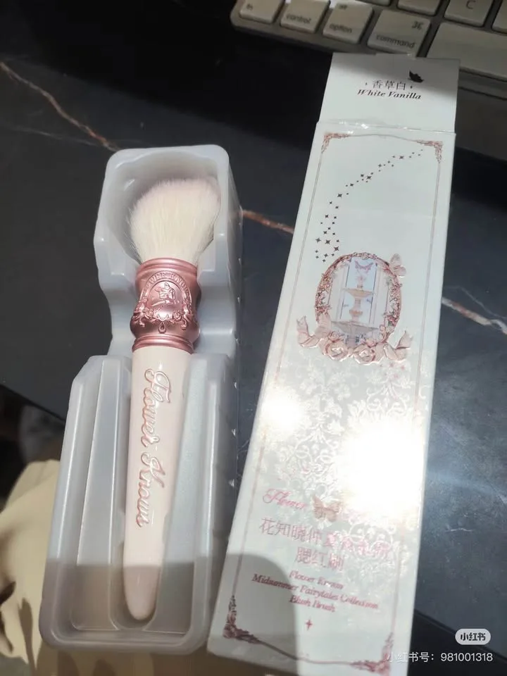 ASSORTED FLOWER KNOWS MIRRORS & ACCESSORIES image indicator(5)