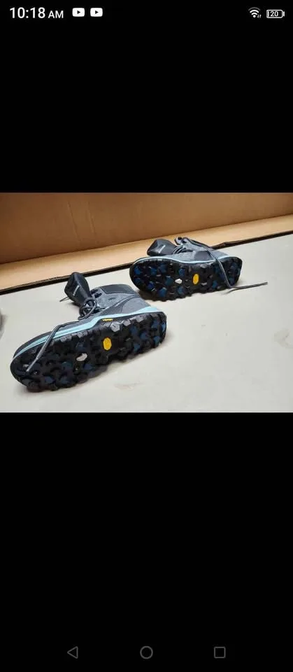 Boots new merelle size 8w Artic grip ice/wet technology image indicator(2)