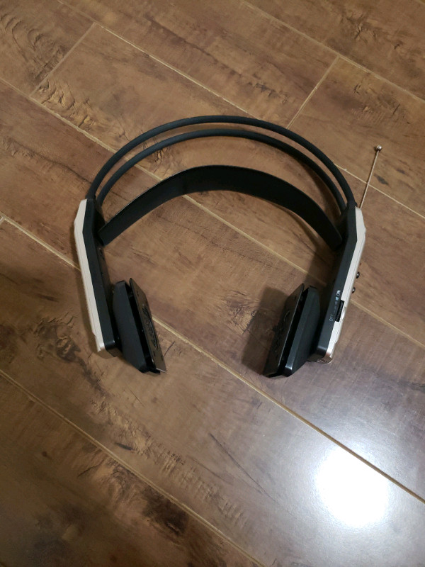 Satilelight Headphones