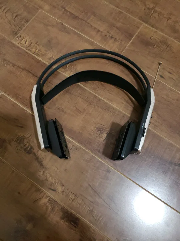 Satilelight Headphones thumbnail