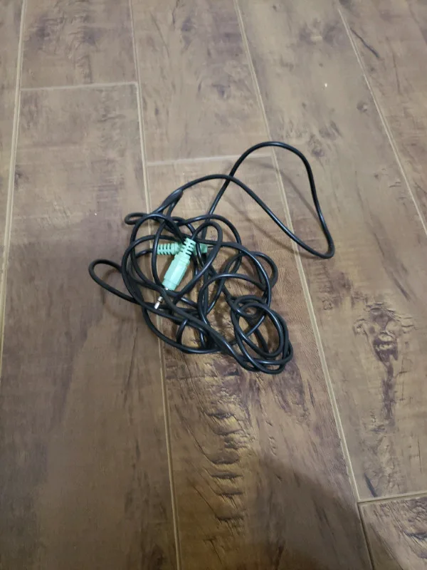 Satilelight Headphones image indicator(3)