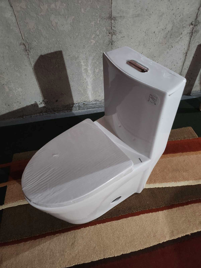 Swiss Madison Elegant Toilet