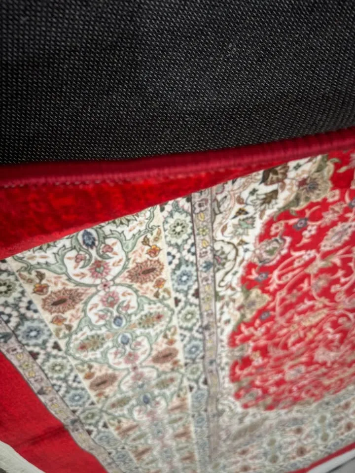 New carpet red color large Size image indicator(8)