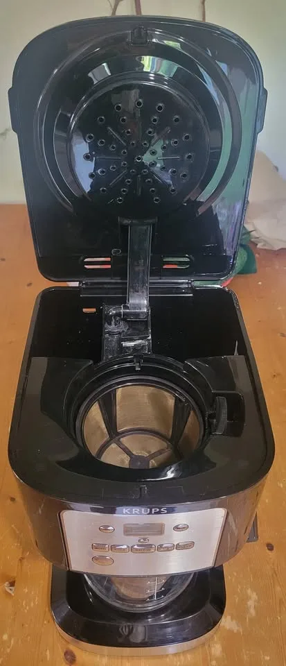 KRUPS EC321 ThermoBrew 12-Cup Coffee Maker image indicator(2)