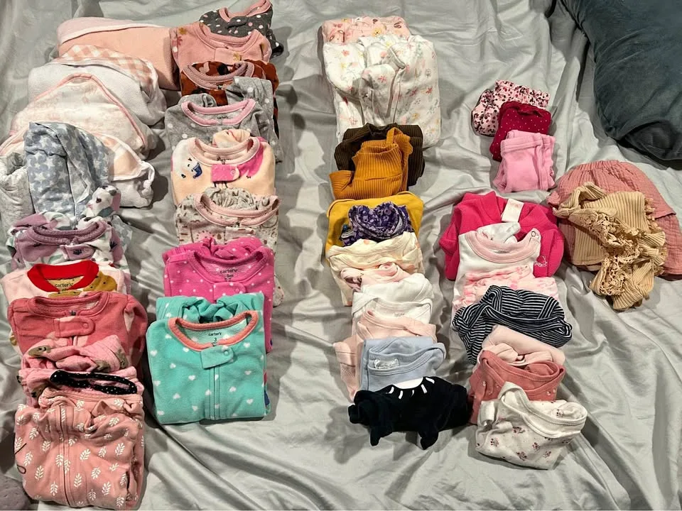 Gently used NB/0-3/3 month fall/winter bundle