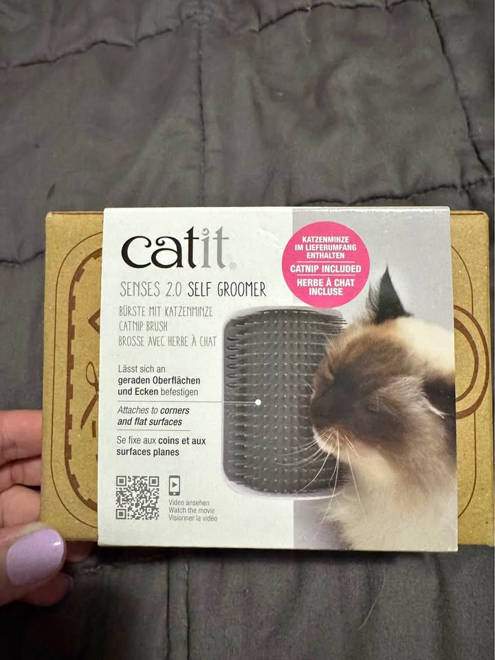 🐱 Catit Senses 2.0 Self Groomer – Brand New! 🐾