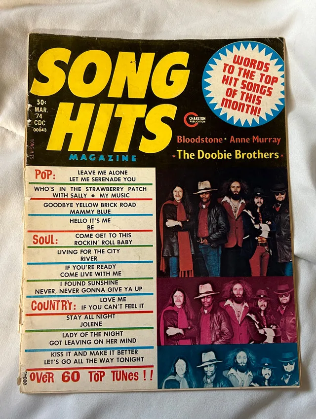 VINTAGE ROCK MAGAZINES image indicator(5)