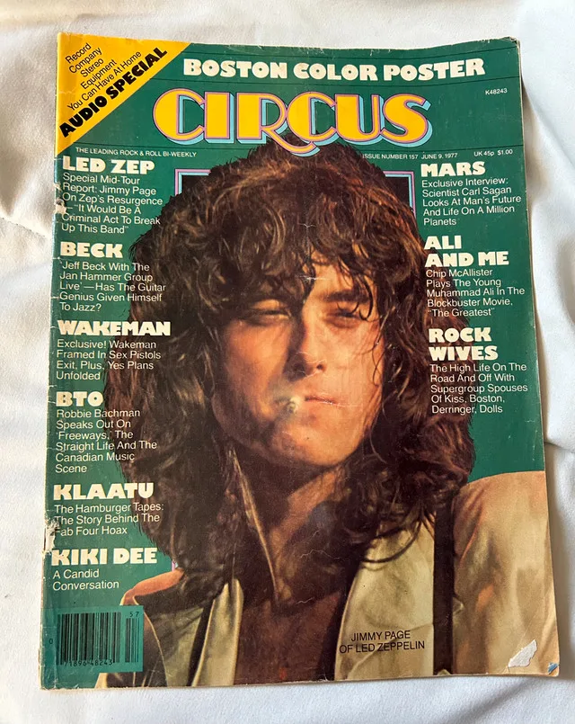 VINTAGE ROCK MAGAZINES image indicator(7)