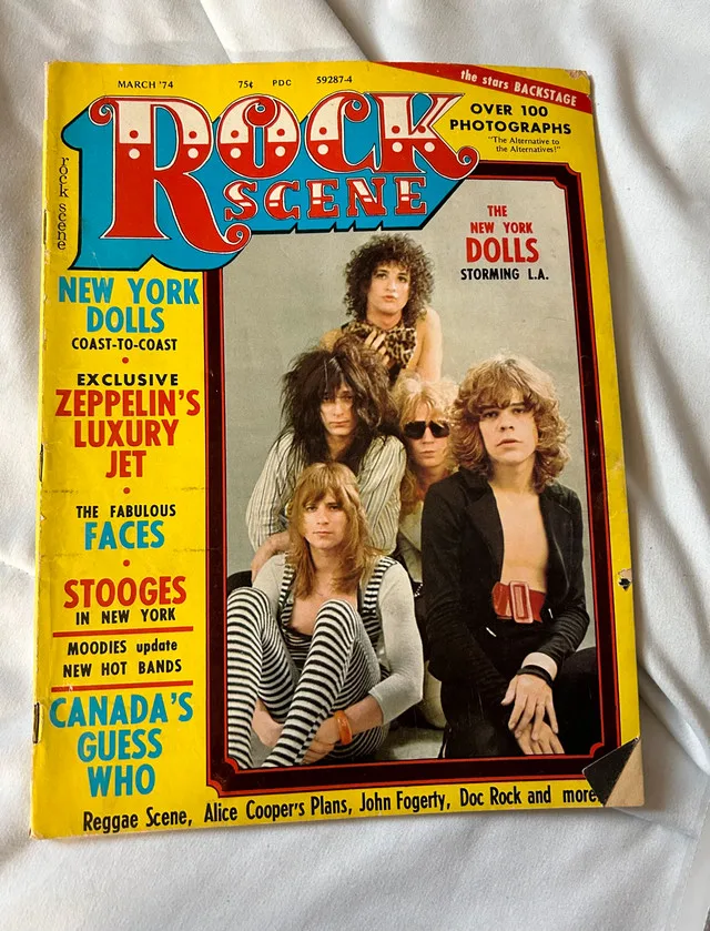 VINTAGE ROCK MAGAZINES image indicator(9)