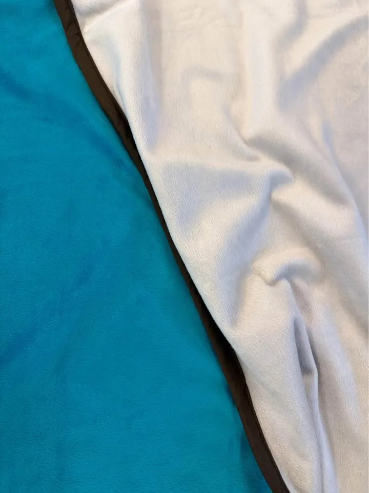 Reversible super soft blanket image indicator(5)