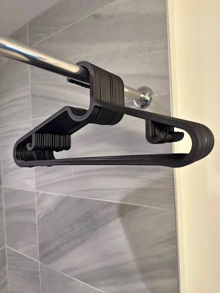 Hangers thumbnail