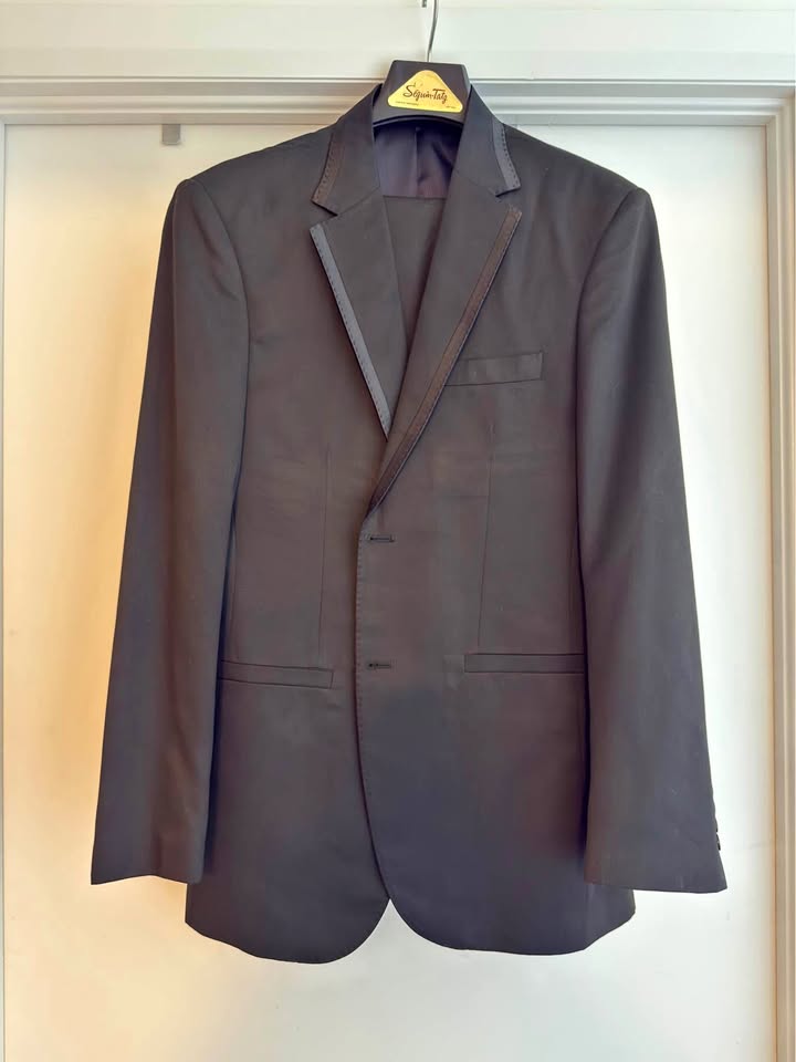 Men’s tuxedo