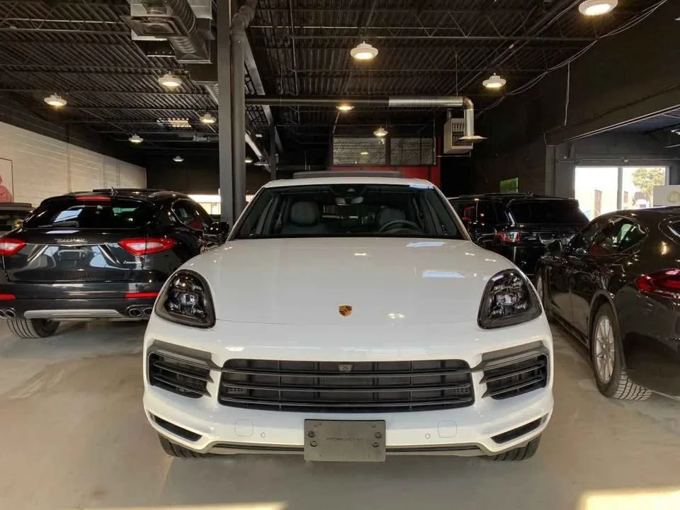 2019 Porsche Cayenne image indicator(2)