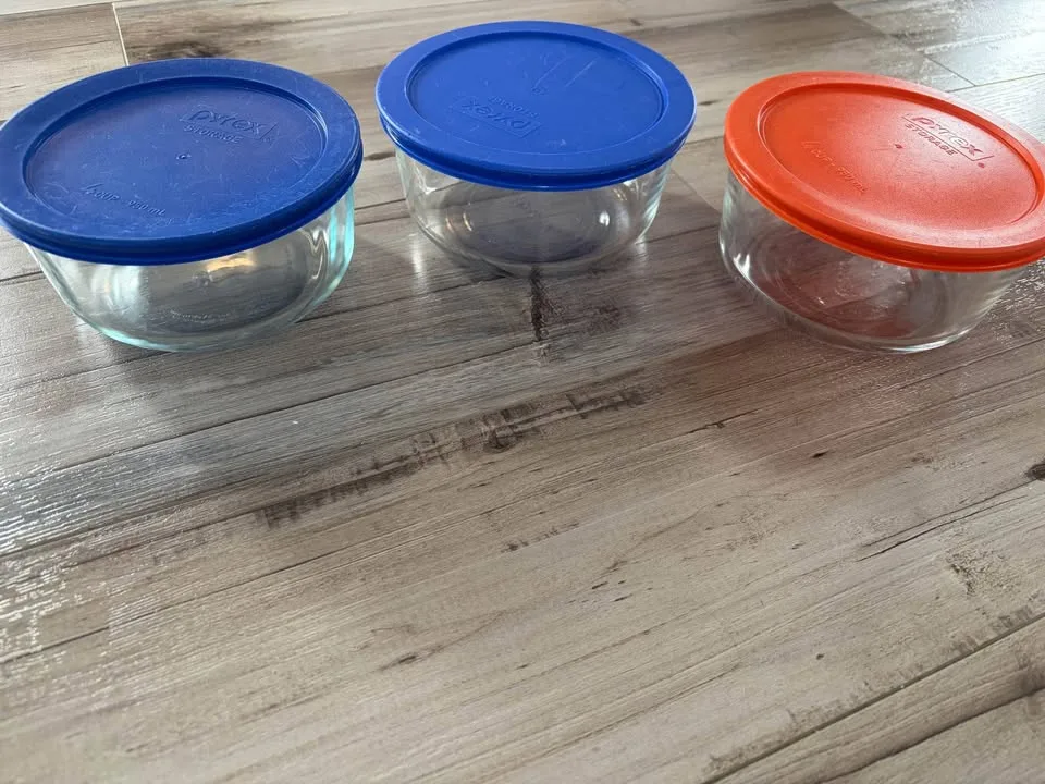 Pyrex bowls-see description for price thumbnail