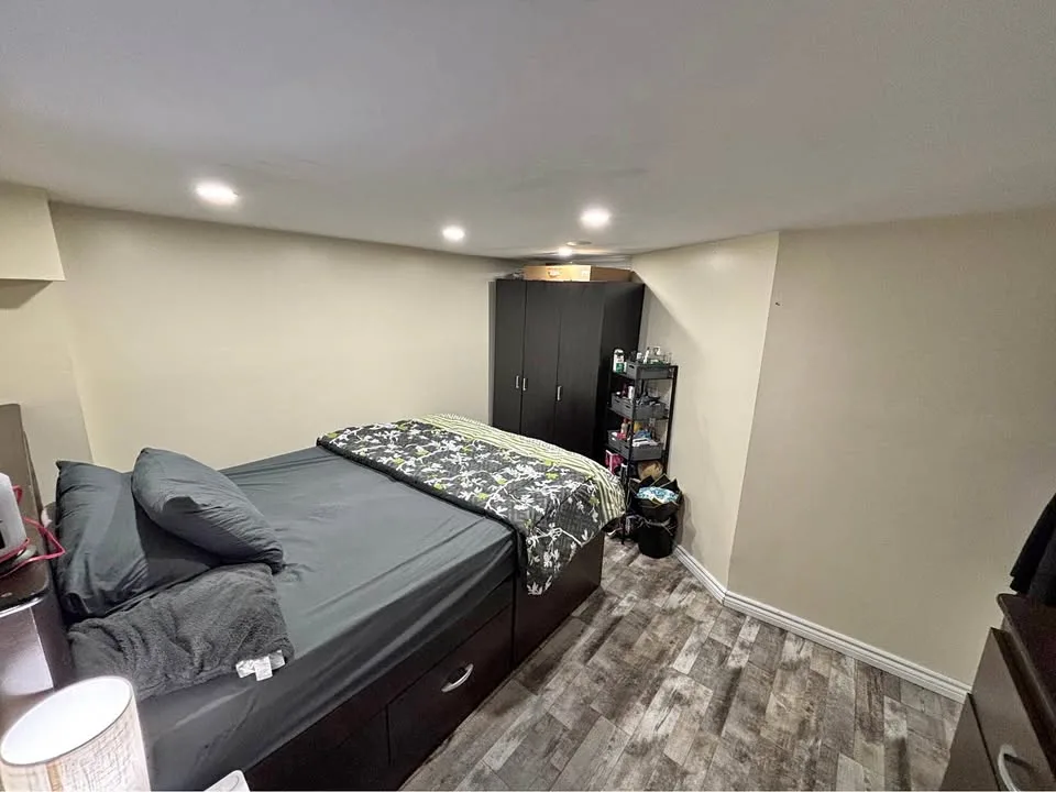 Private room for rent thumbnail
