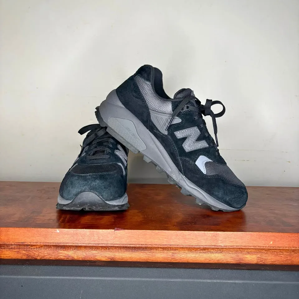 New Balance Black suede 580 GORE-TEX thumbnail