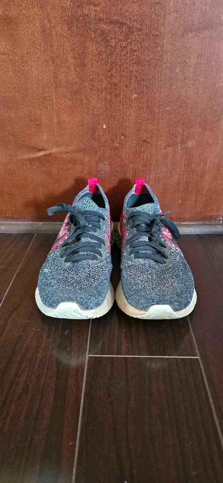 used Nike epic react dark grey men size 9