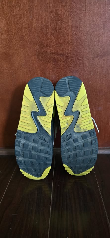 Nike Air Max 90 lightning yellow men size 9.5 - photo 4