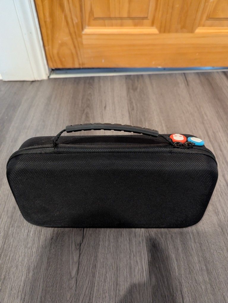 Skull & Co. Nintendo Switch Carry Case - photo 4