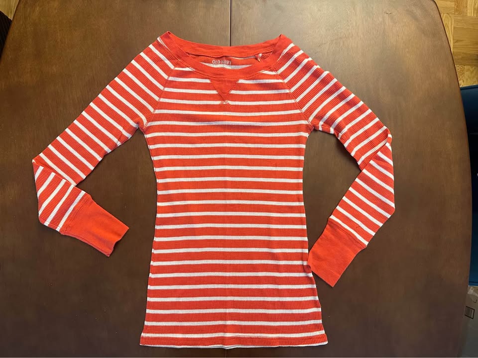 Old navy long sleeve - photo 4
