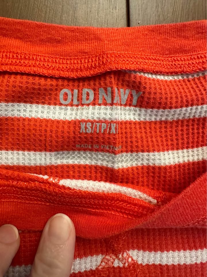 Old navy long sleeve - photo 5