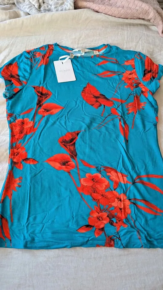Ted Baker size 2 women shirt, US size 6 thumbnail