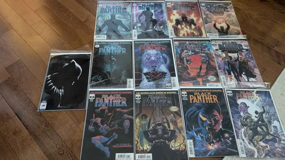 Comic book Lot Marvel, Black Panther collection image indicator(8)