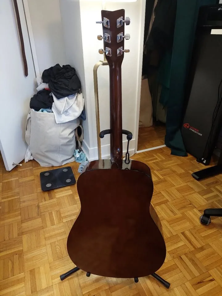 Yamaha F310 Acoustic Guitar with Travel Case and Stand image indicator(3)