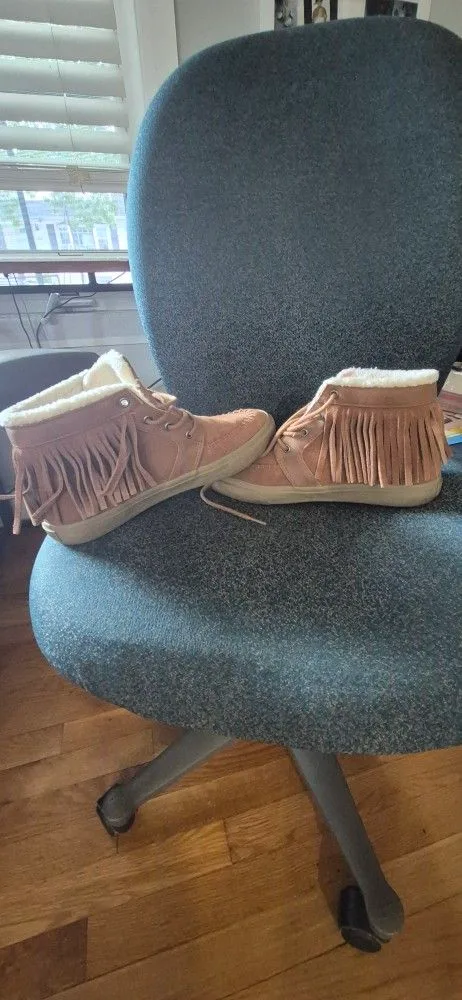 Open Box American Eagle Outfitters Womans Ankle Boots Brown thumbnail