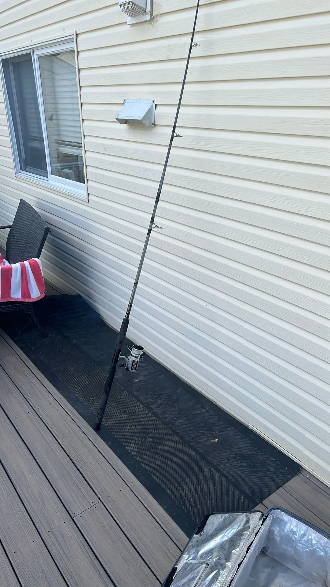 9 Foot Surf Casting Rod And Reel image indicator(3)