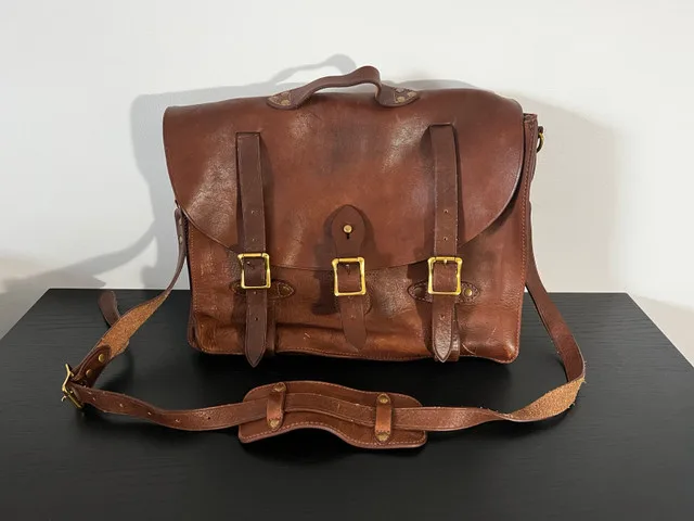 J Crew Leather Messenger Bag image indicator(4)