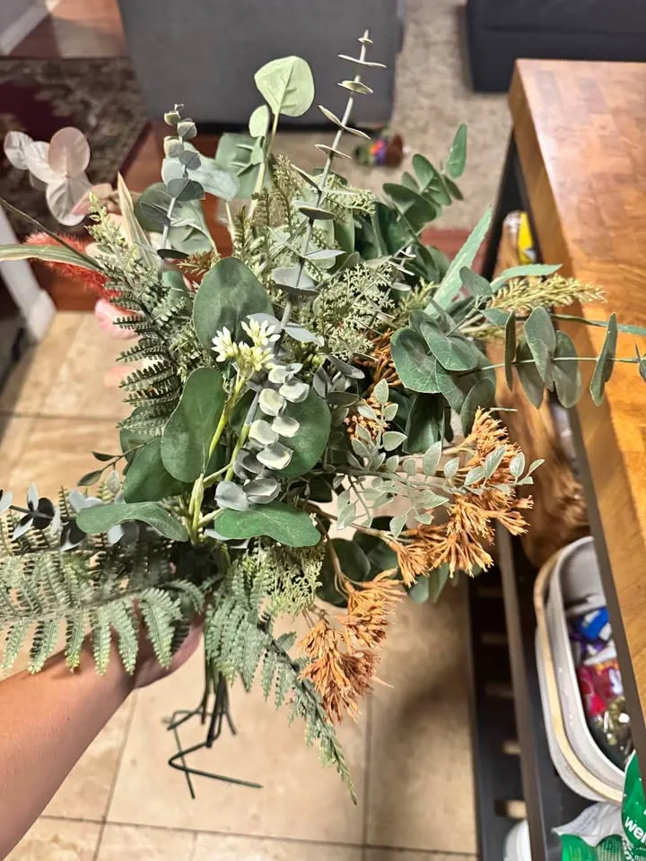 Multiple fake plants thumbnail