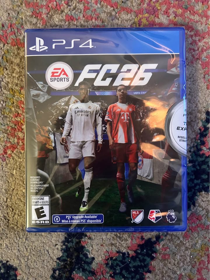 PS4 console + 4 controllers + FC 26 game (NEW) - photo 5