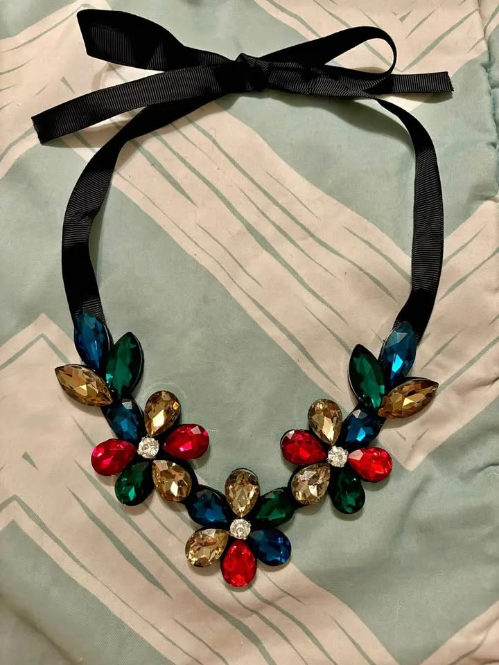 Large sequin necklace - $12 thumbnail