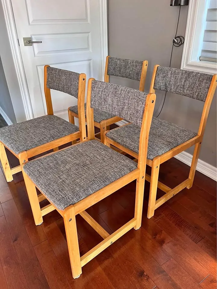 Set of 4 (price for a set) - white oak Dining chairs