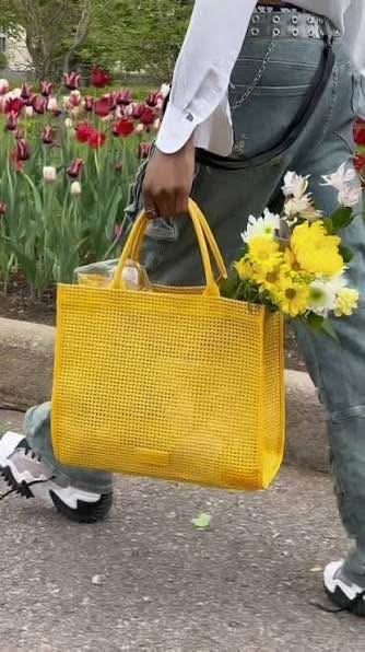 Lancome Yellow Tote Bag - photo 4