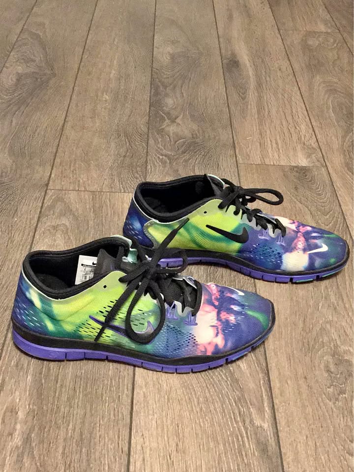 Nike Free Run Sneakers - Size 6