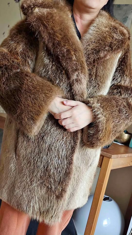 vintage fur coat