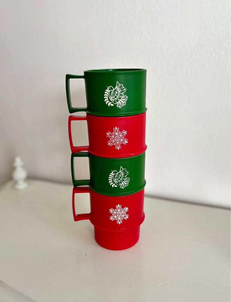 Vintage Tupperware Stacking Mugs