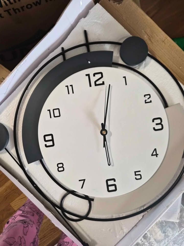 Wall clock - photo 2