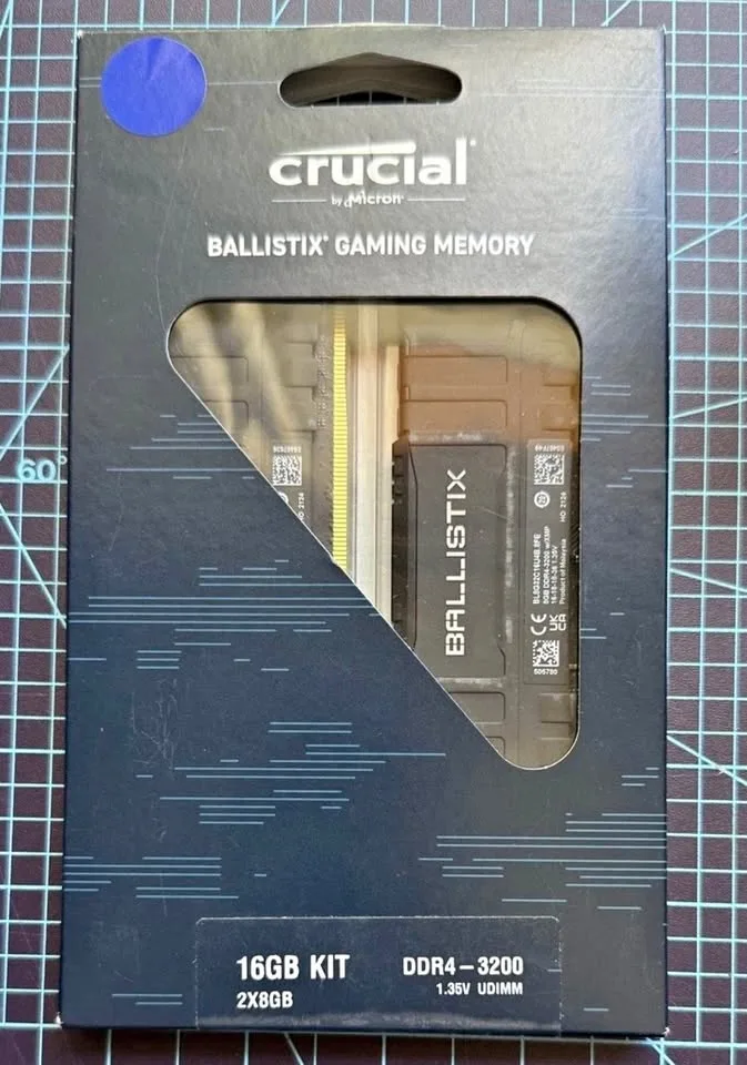 Crucial Ballistix 16GB (2x8GB) DDR4-3200 Memory