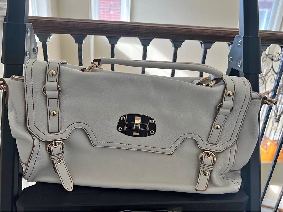 Danier Women’s Purse with Shoulder Strap
